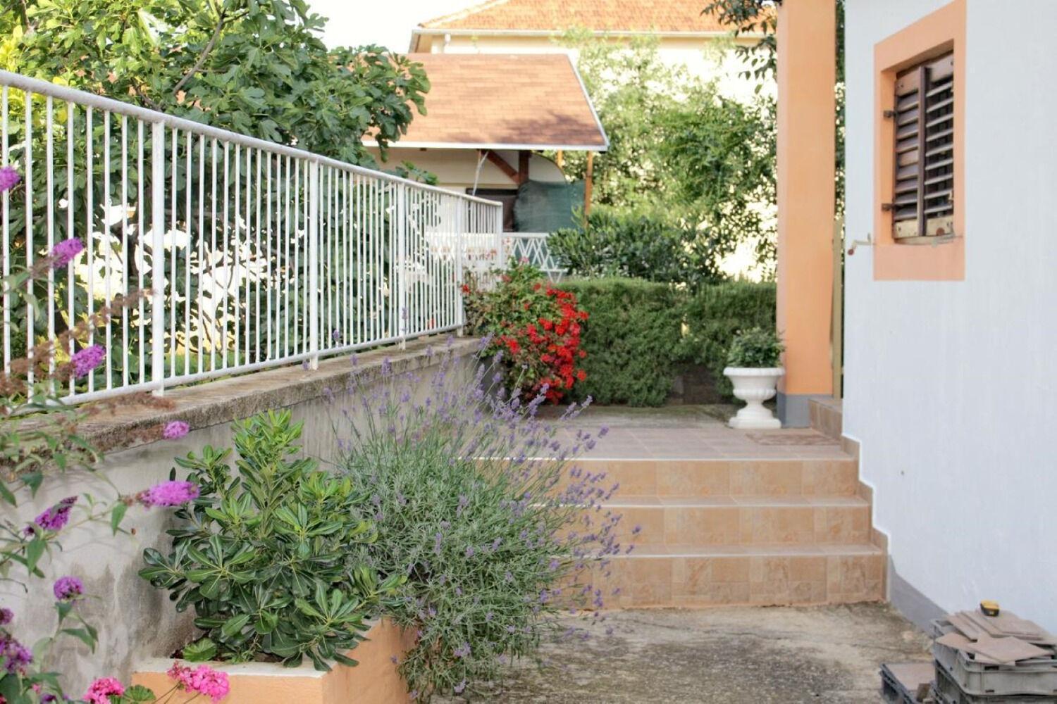 Apartments Slavica - Free Parking Jezera Ngoại thất bức ảnh
